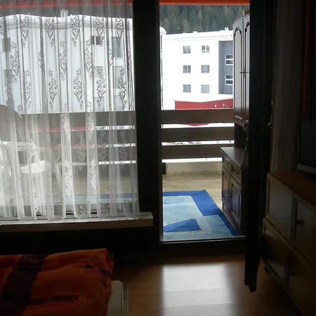 Privatzimmer Erika Fasler Давос